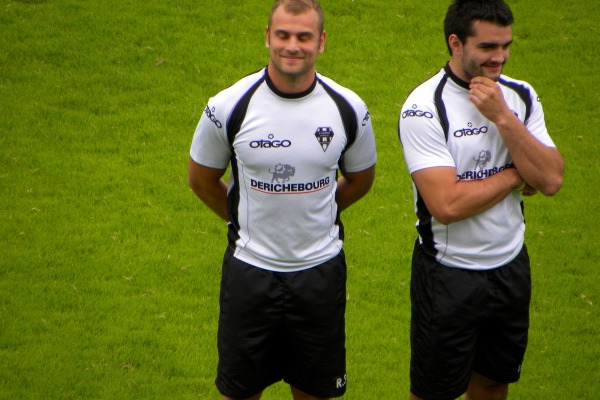 Romain Sola et Thomas Larenjeira à la présentation officielle des numéros dix du CA Brive Corrèze pour le top 14.