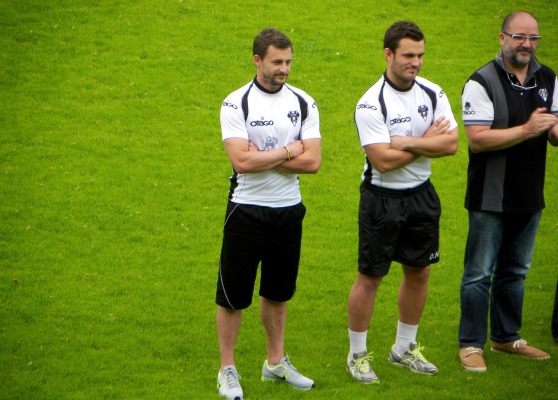 Présentation des numéros neuf Jean Baptiste Péjoine et Damien Neveu pour la saison 2013-2014 de rugby top 14