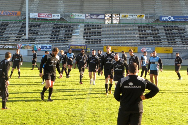 Les joueurs du CA Brive effectuent leurs derniers réglages avant de recevoir le Racing Métro 92 samedi