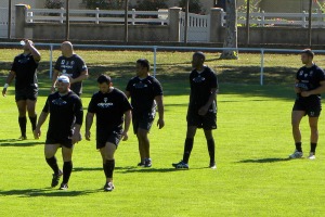 les avants du CA Brive avant l'entrainement en touche