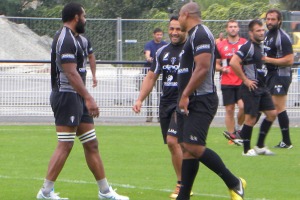 le trio venu du Pacifique Sud du CA Brive se prépare dans la joie et la bonne humeur
