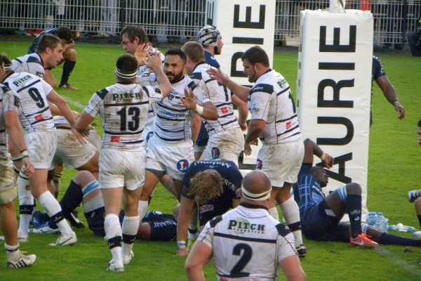 Andrew Ma'ilei, le centre du CA Brive, inscrit le troisième essai de son équipe