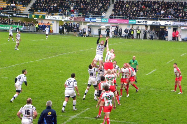 Brive n'a pas pu se sortir de la pression défensive du Biarritz Olympique 