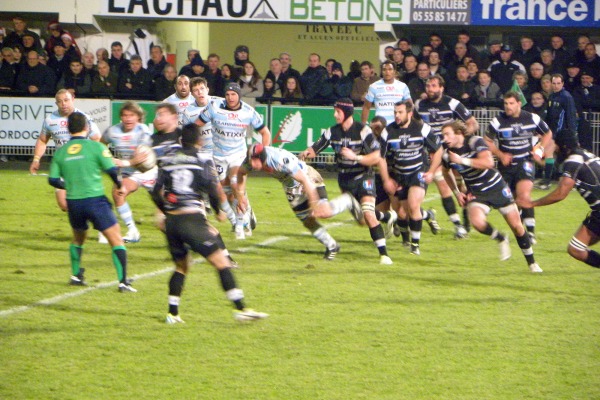 Le CA Brive et le Racing Métro 92 se sont livrés un gros combat ce samedi en Top 14