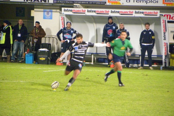 Le buteur du CA Brive, Gaëtan Germain, a rencontré quelques difficultés dans ses pénalités samedi contre le Racing