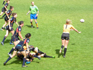 Les Pays-Bas et l'Espagne s'affrontent lors du Rugby Seven's Women Grand Prix à Brive pour s'offrir la troisième place du tournoi