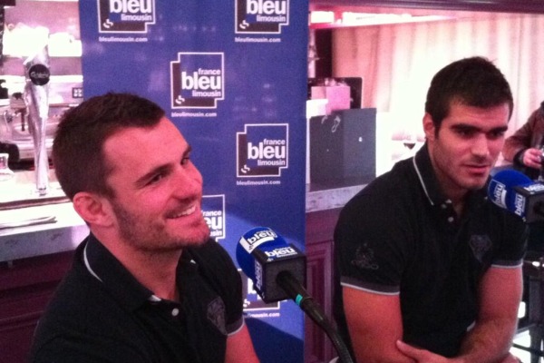 Les joueurs du CA Brive, Gaëtan Germain et Damien Neveu, sont les invités de Bleu Blanc Noir sur France Bleu Limousin
