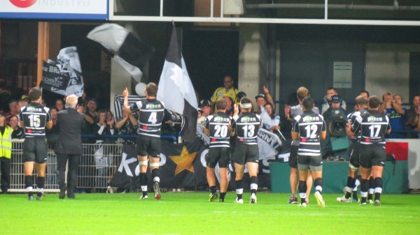 Cette saison, l'équipe du CA Brive et ses supporters ont noué un lien très fort