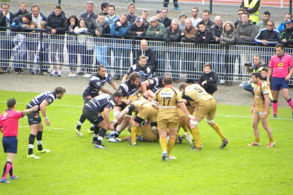 Les défenses du CA Brive et d'Oyonnax ont eu du mal à contrecarrer les mauls de l'attaque adverse