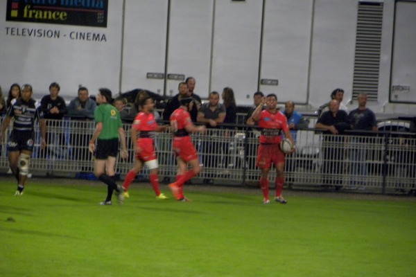 Le centre de Toulon, Rudi Wolf, réalise un festival contre le CA Brive avec trois essais marqués