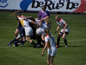 img-contenu-resume-rugby-7-feminin-etape-malemort-4