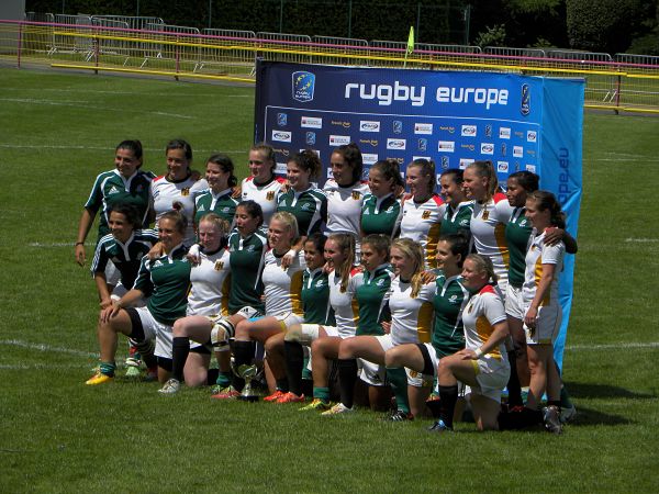 img-contenu-resume-rugby-7-feminin-etape-malemort-5