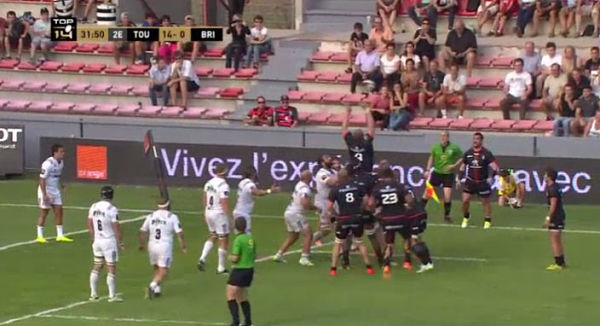 img-contenu-arbitrage-match-top14-toulouse-brive-2