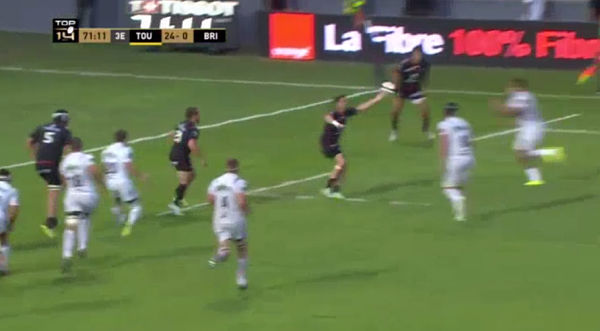 img-contenu-arbitrage-match-top14-toulouse-brive-3