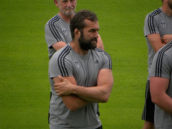 img-contenu-presentation-effectif-deuxieme-ligne-cabrive-saison-2016-2017-1