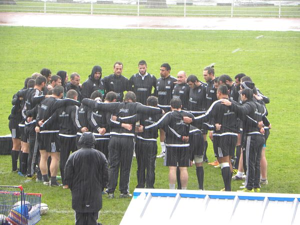 La pluie était au rendez-vous de l'entrainement des joueurs du CA Brive avant leur déplacement à Toulon samedi