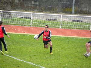 Matthieu Ugalde en action pendant l'entrainement du CA Brive avant la réception de Toulouse