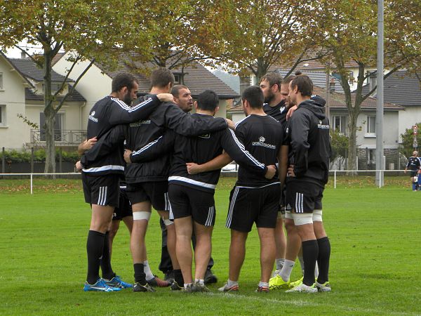 Malgré la pluie, Nicolas Godignon et les joueurs du CA Brive ont commencé leur préparation pour le prochain match de Top 14 dimanche contre l'ASM Clermont Auvergne
