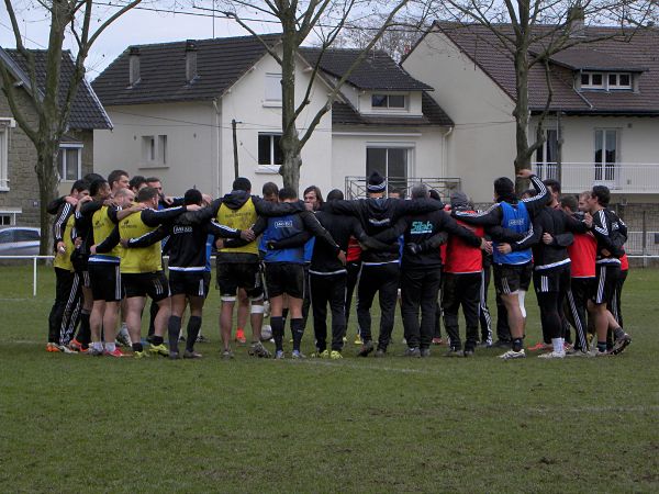 Les joueurs du CA Brive se préparent pour affronter les Worcester Warriors à Amédée Domenech samedi dans le cadre de la cinquième journée de Challenge Cup