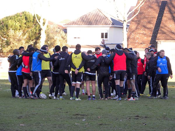 Les joueurs du CA Brive se préparent pour affronter les Newport Gwent Dragons à Amédée Domenech samedi dans le cadre de la sixième journée de Challenge Cup