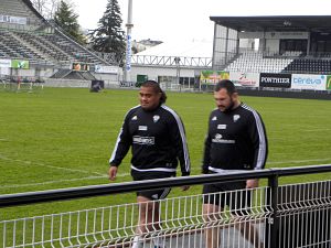 Les piliers du CA Brive Patrick Toetu et Karlen Asieshvili vont bientôt commencer leur séance physique programmée en ce mardi après-midi