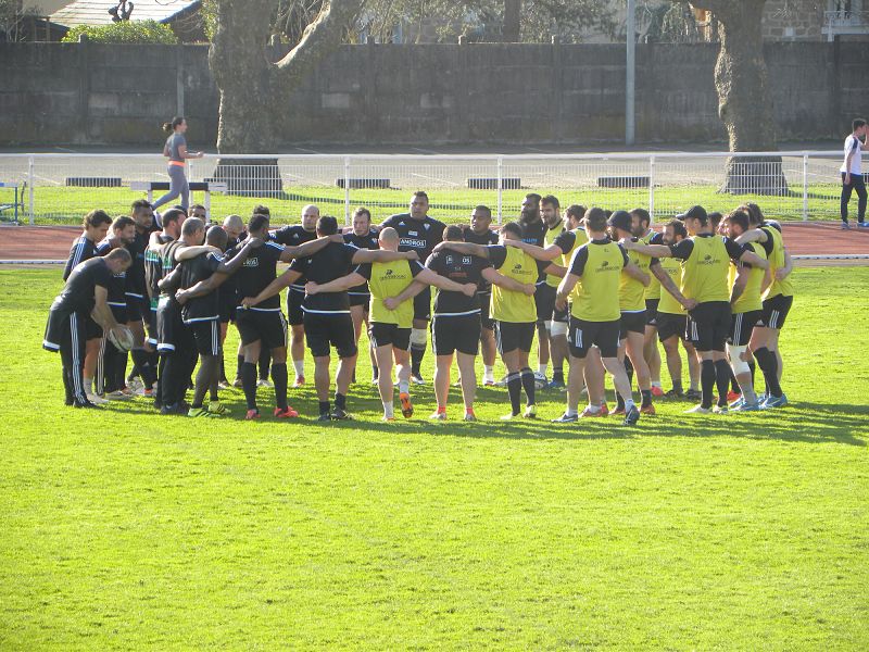 Les joueurs du CA Brive se préparent avant de se rendre chez le leader du Top 14, le Stade Rochelais