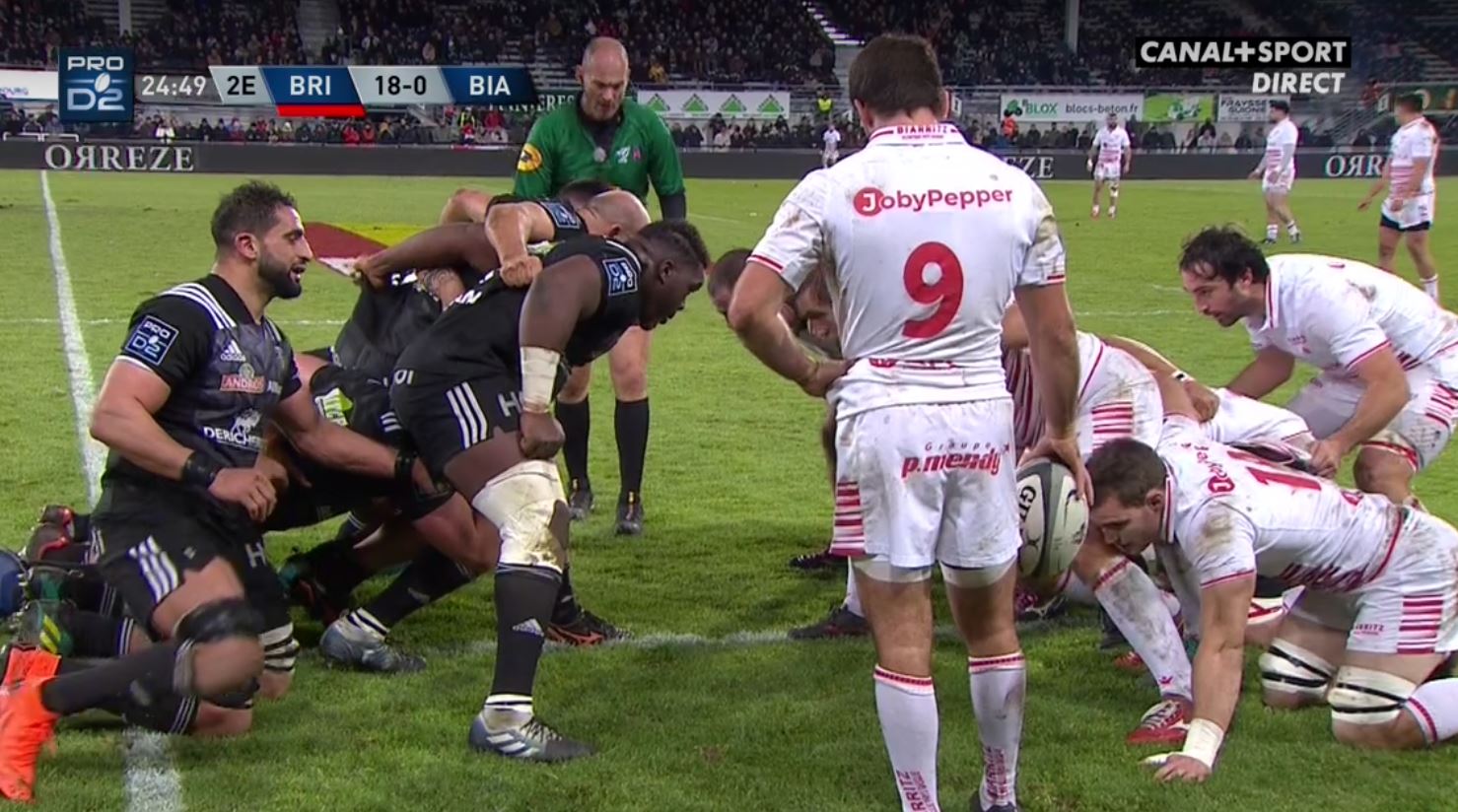 Said Hirèche à la baguette contre le Biarritz Olympique